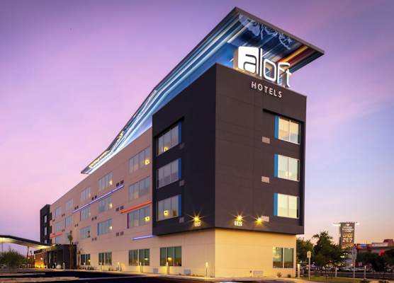 Aloft by Marriott Glendale at Westgate 1