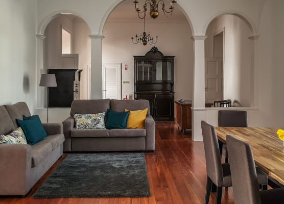CC Guest House - "Ao Mercado" 1