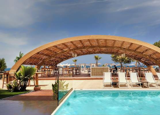 Enorme Teatro Beach - Adults Only 1