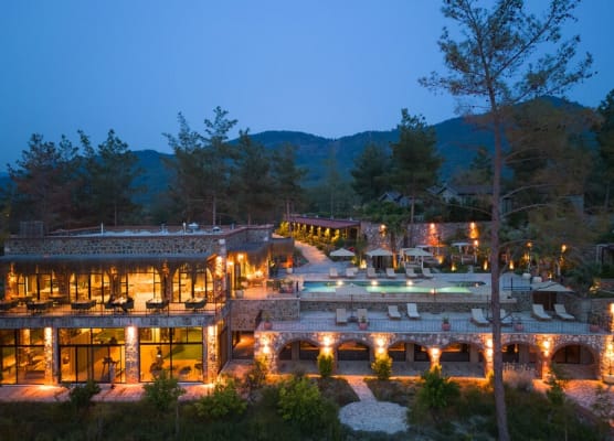 Izz Getaway – Adults Only 1