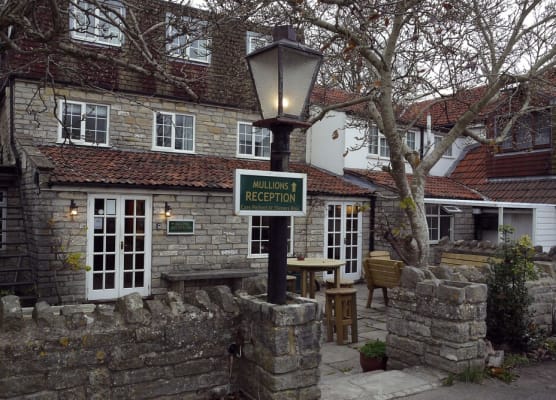 Mullions 51 B&B 1