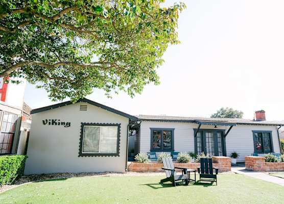 Viking Inn 1