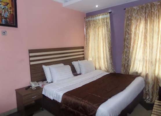 A2 Suites 1