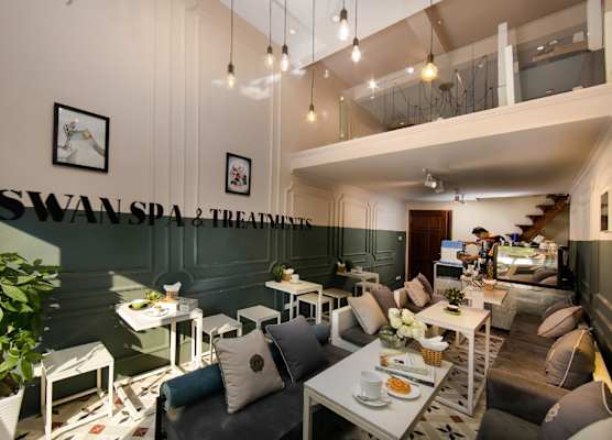 Hanoi Center Silk Premium Hotel & Spa & Travel 1