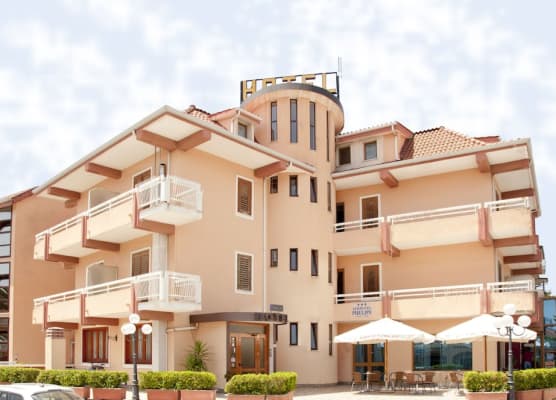 Aerhotel Phelipe 1