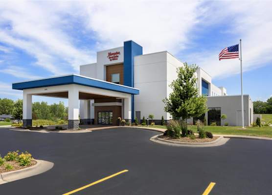 Hampton Inn & Suites Moline-Quad City Int'l Aprt 1