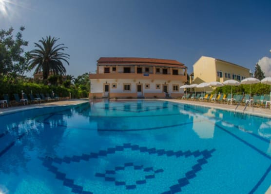 Takis Apartments Sidari 1
