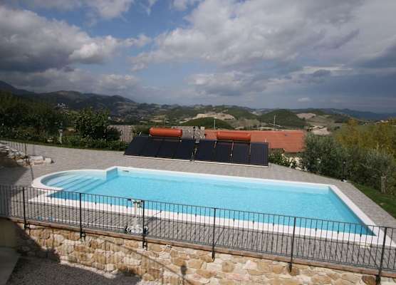 Farmhouse Villa w/ Pool 1