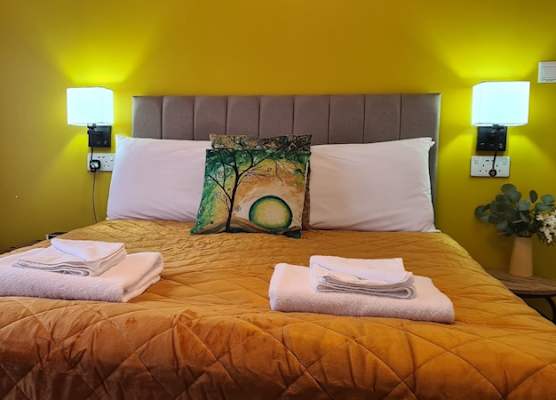 The Torland Hotel - Paignton Seafront, Guaranteed free parking 1