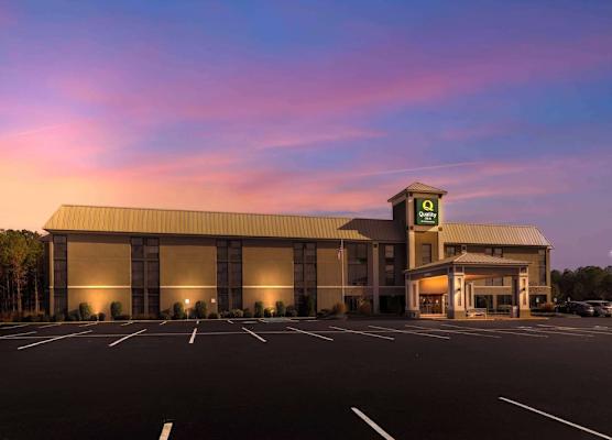 Quality Inn Valley - West Point 1