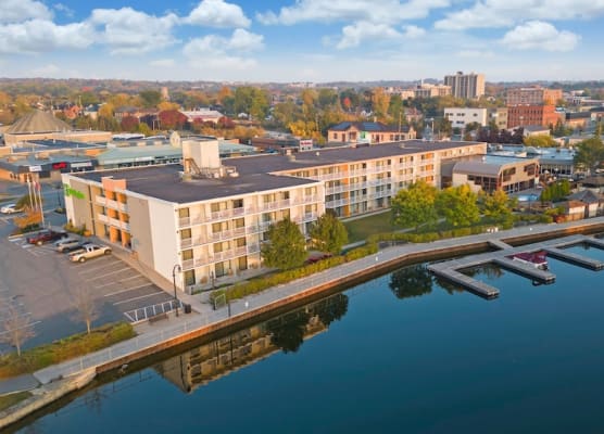 Holiday Inn PETERBOROUGH-WATERFRONT by IHG 1