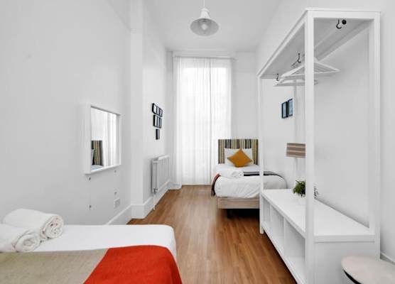 Bedford Place Hostels 1