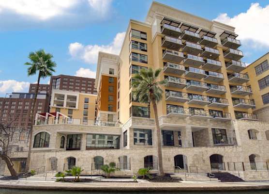 Hampton Inn & Suites on the San Antonio Riverwalk 1