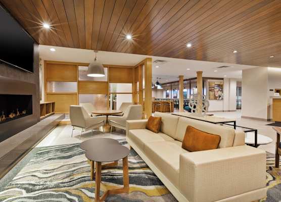 Fairfield Inn & Suites by Marriott Kalamazoo 1