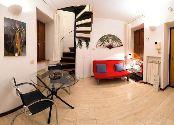 Navona Romantic House 1