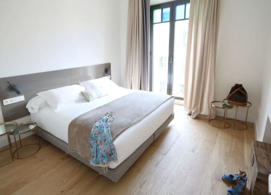 Apartaments Plaça Del Vi 1
