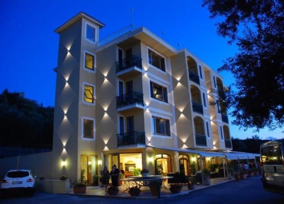 Johanna Park Hotel 1
