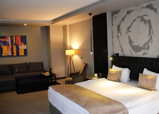 RYS Hotel 1