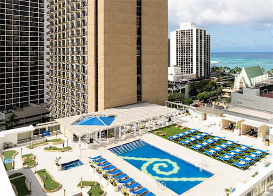 Hilton Waikiki Beach Resort & Spa 1