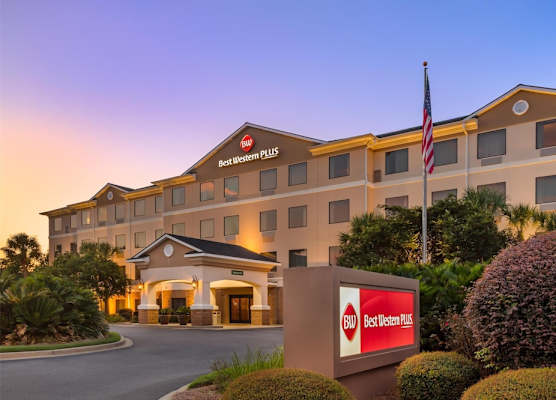 Best Western Plus Valdosta Hotel & Suites 1
