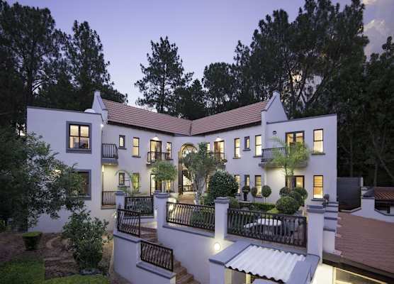 Bohemian Guesthouse - Pretoria 1