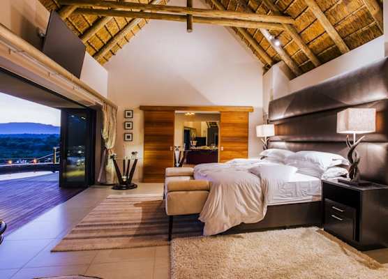 AM Lodge 1
