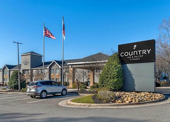 Country Inn & Suites by Radisson, Shelby, NC 1