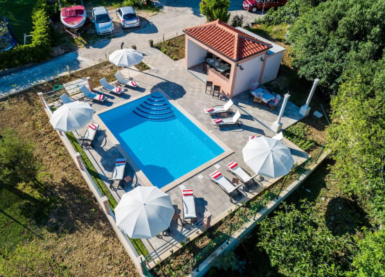 Apartments Mali Paradiso 1