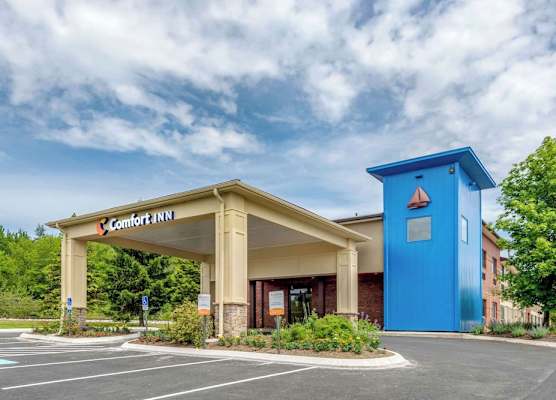 Comfort Inn Ellsworth - Bar Harbor 1