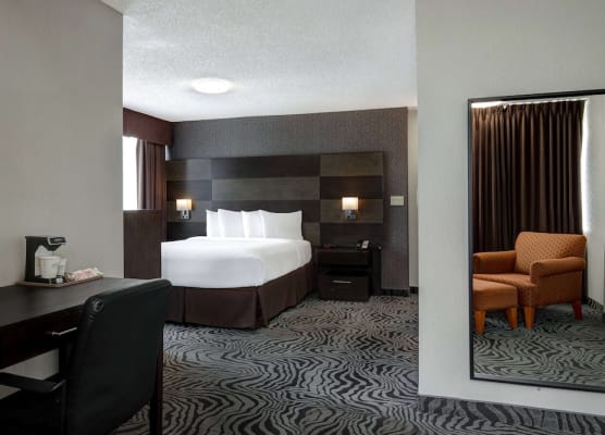 Days Inn by Wyndham Calgary South 1