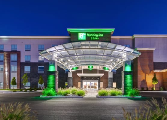 Holiday Inn & Suites TOLEDO SOUTHWEST - PERRYSBURG by IHG 1