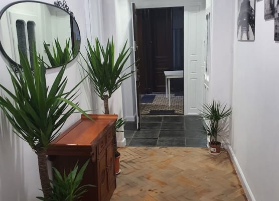 AMEN Aparthotel Curie 8 1