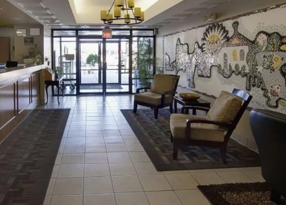 Econo Lodge 1