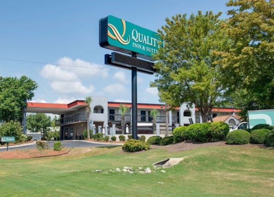 Quality Inn & Suites Aiken East 1