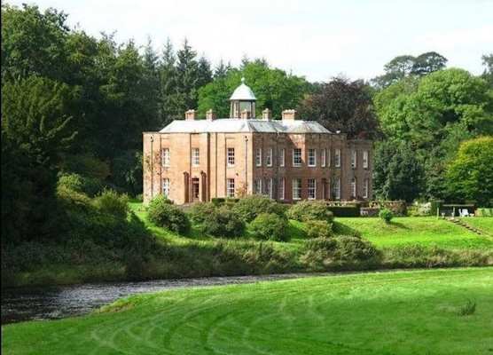 Warwick Hall 1
