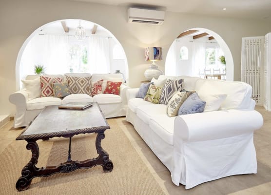 Moorea Boutique - Only Adults 1