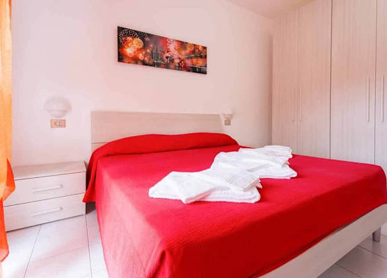 Residence with pool in Luni Mare 1