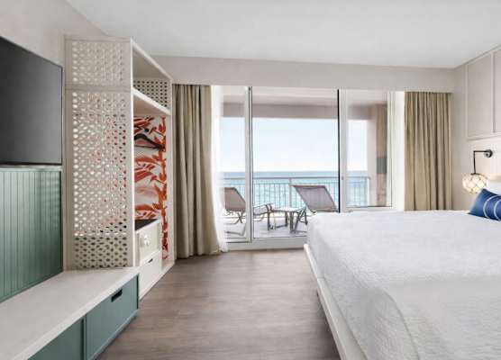 Palm & Tide Beachfront Hotel 1