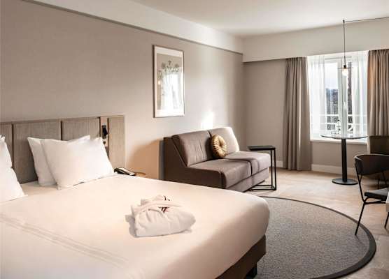 Blooma Hotel Liege Centre - Handwritten Collection 1