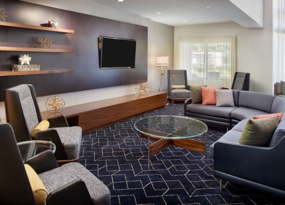 Courtyard by Marriott Atlanta Alpharetta 1