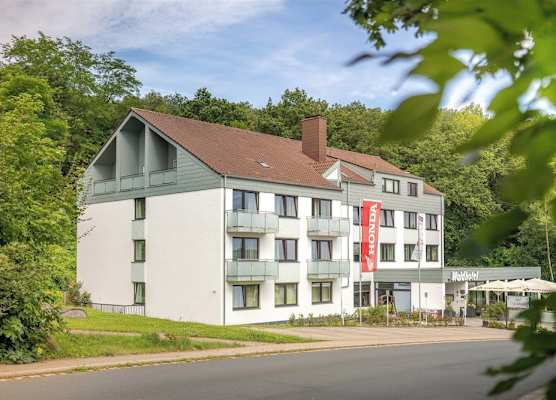 Waldhotel Eisenberg 1