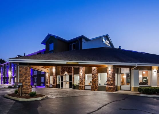 Best Western DeWitt 1