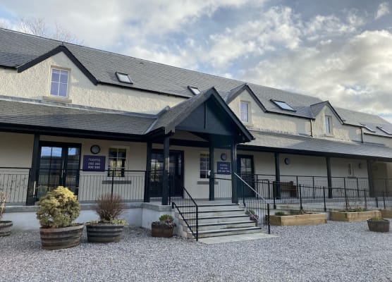 Loch Ness Bunk Inn 1