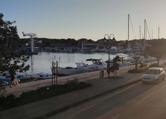 Stunning 2-bed House in Jezera With Sea Views 1