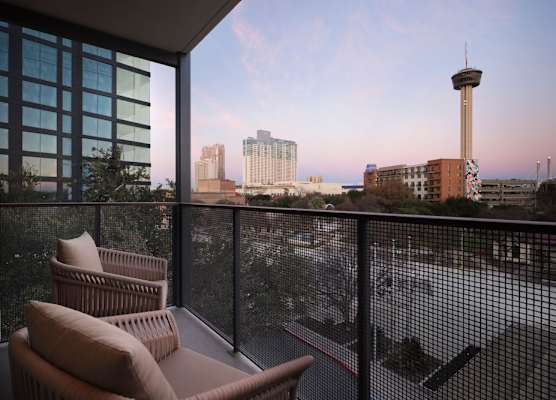Plaza San Antonio Hotel & Spa, Autograph Collection 1