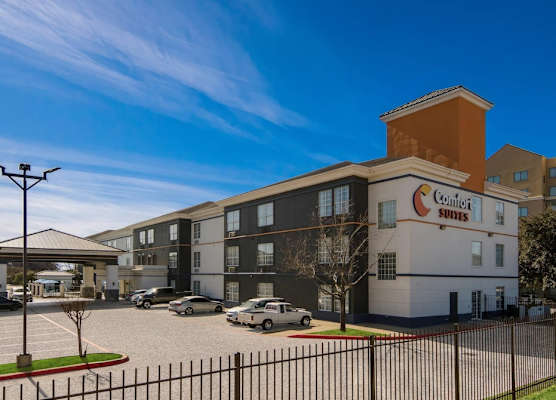 Comfort Suites Fort Worth North Fossil Creek 1