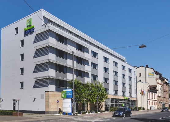 Holiday Inn Express FRANKFURT - MESSE by IHG 1