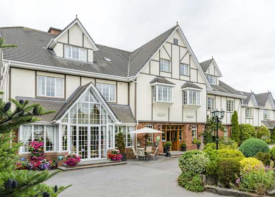 Old Weir Lodge 1