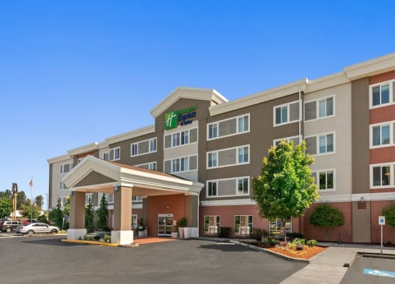 Holiday Inn Express & Suites SUMNER - PUYALLUP AREA by IHG 1