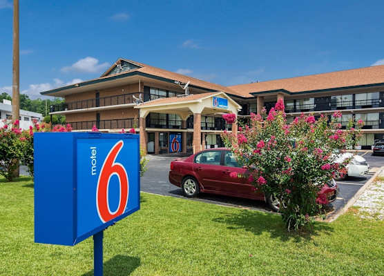 Motel 6-Macon, GA 1